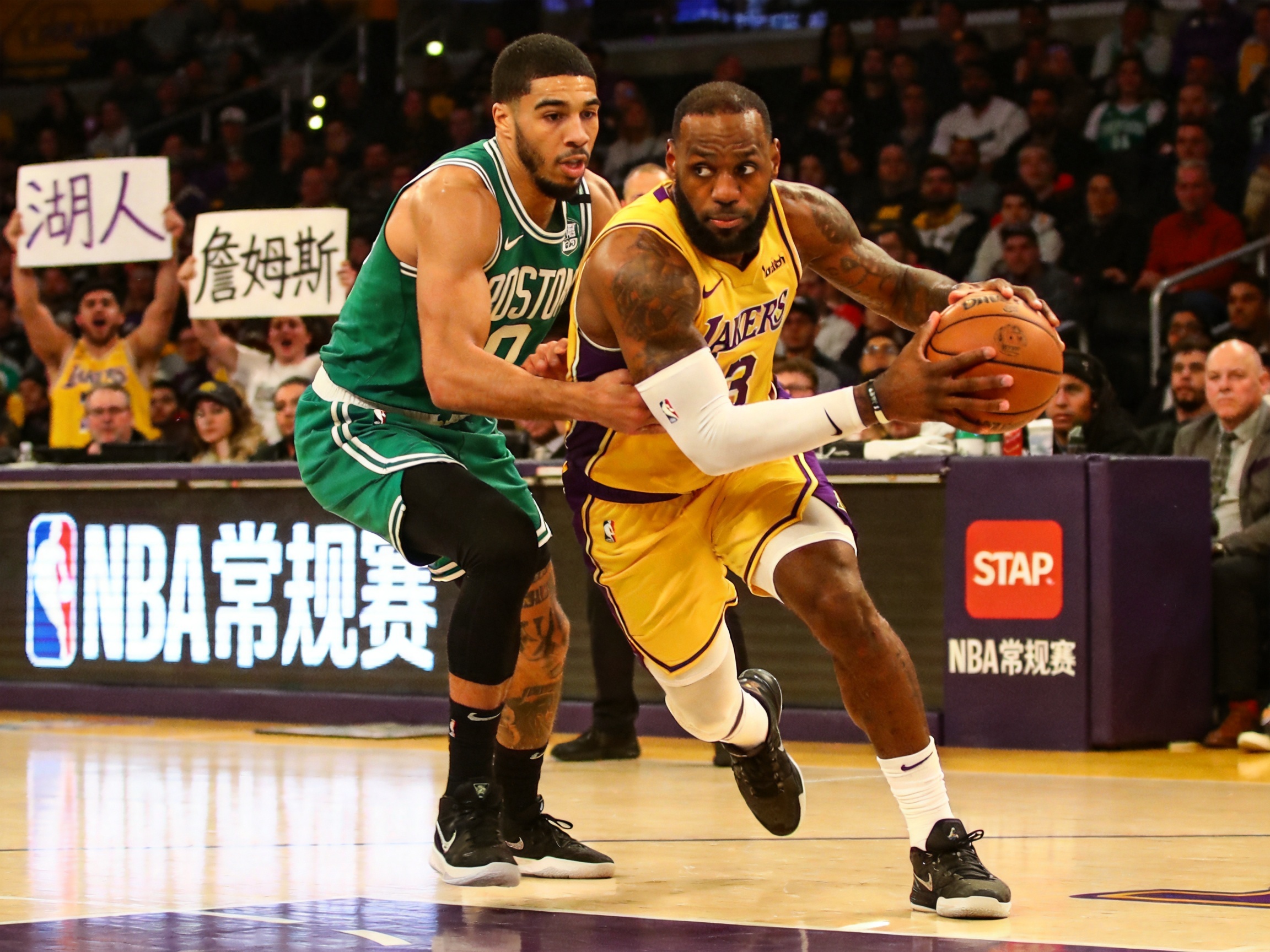 NBA常规赛 湖人胜凯尔特人